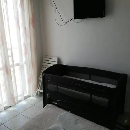 بيت ضيافة Fotini & Dimitrios Frý