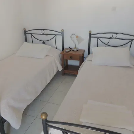 Fotini & Dimitrios 3*