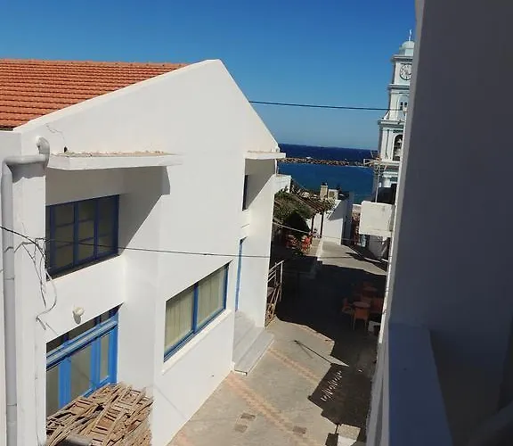 Fotini & Dimitrios Frý