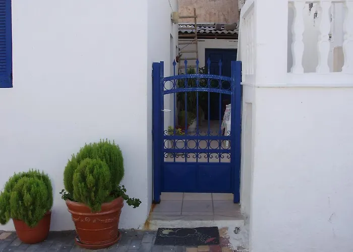 Konukevi Fotini & Dimitrios 3*